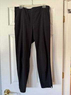 Athleta Black Ankle Cropped Stretch Pants